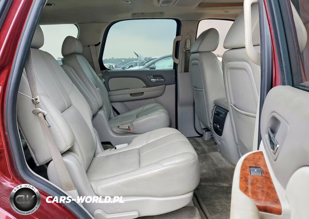 2008 Chevrolet Tahoe C1500 VIN:1GNFC13008R266409 - 11
