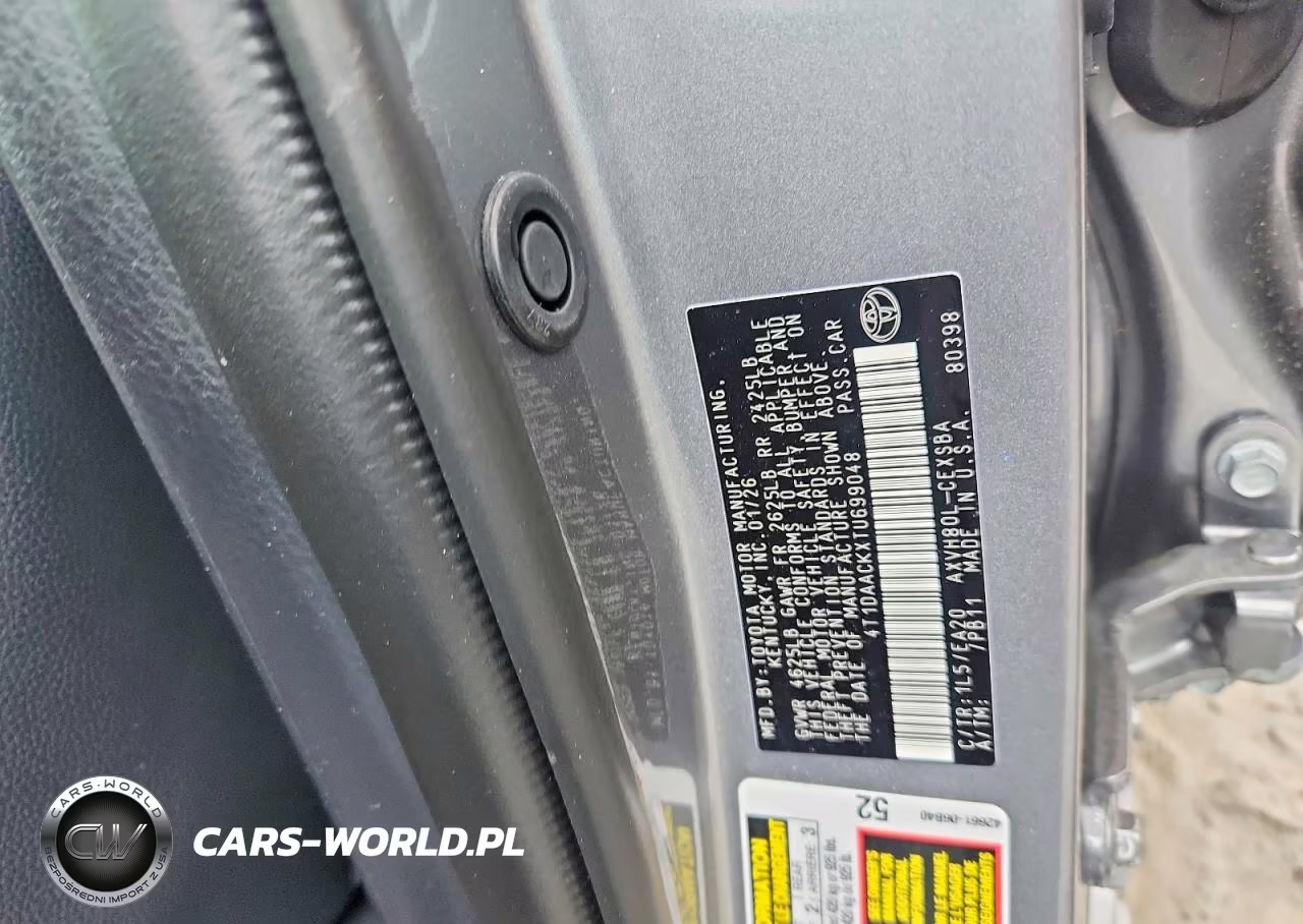 2026 Toyota Camry Se VIN:4T1DAACKXTU699048 - 12