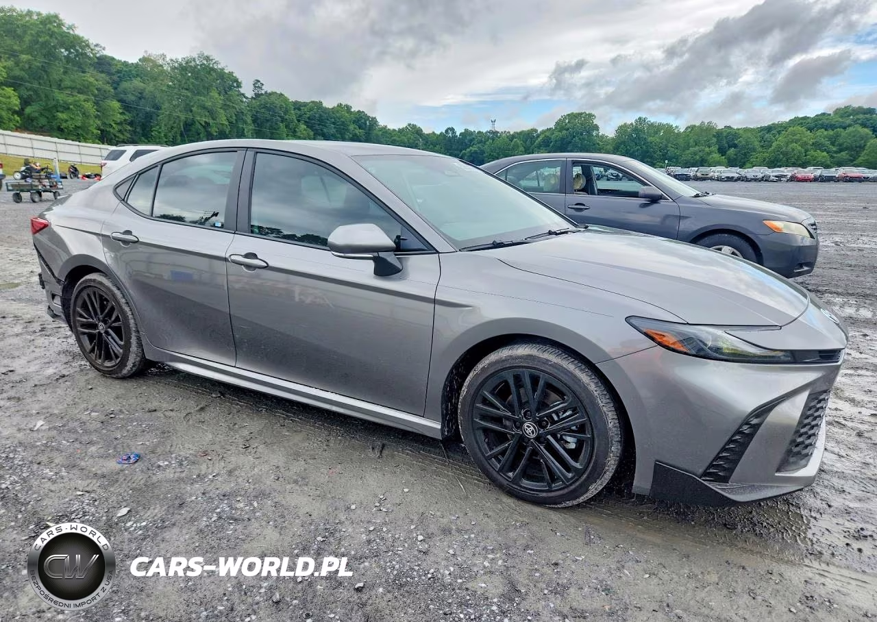 2026 Toyota Camry Se VIN:4T1DAACKXTU699048 - 4