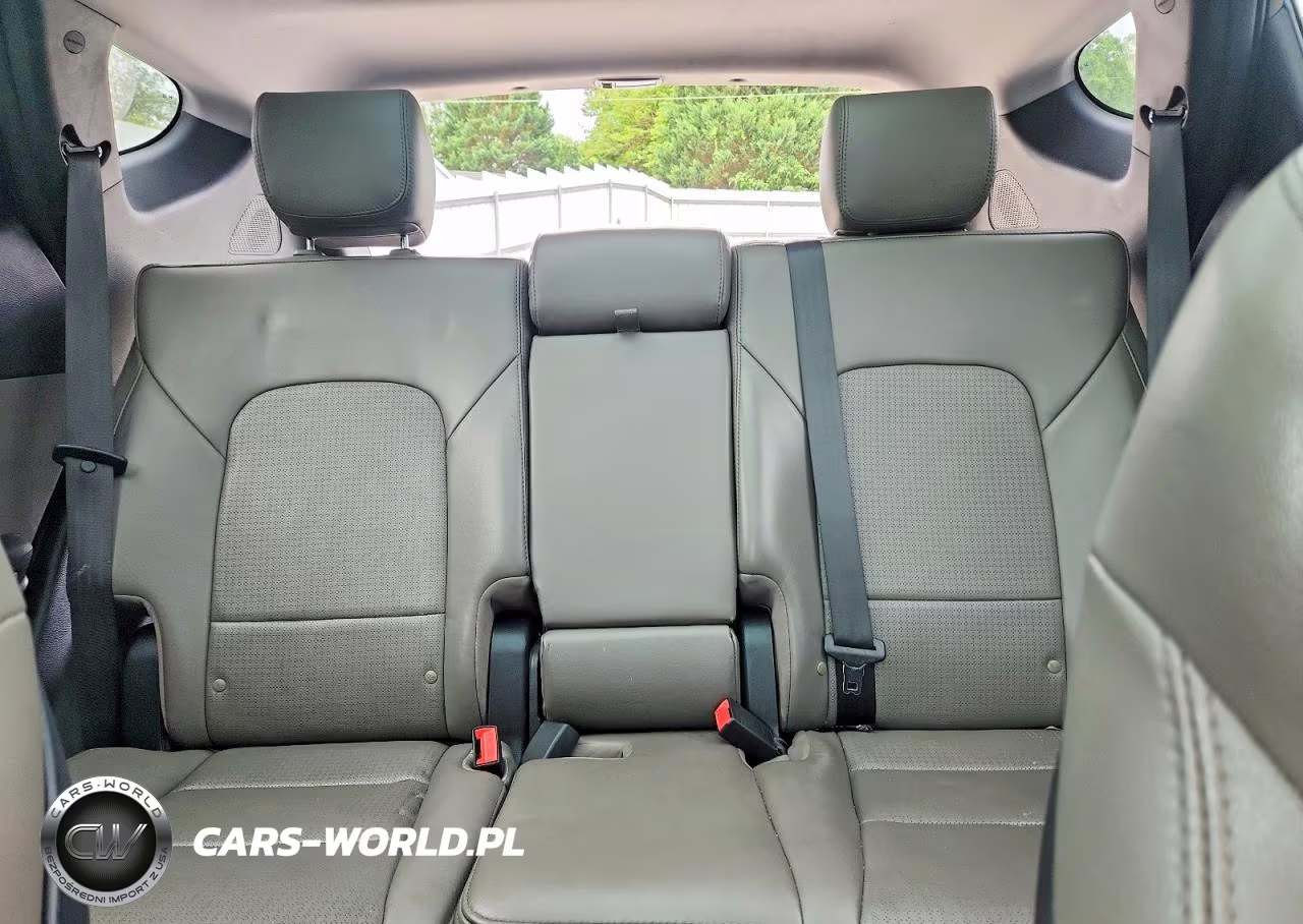 2015 Hyundai Santa Fe Sport 2.4L VIN:5XYZU3LB7FG289391 - 10