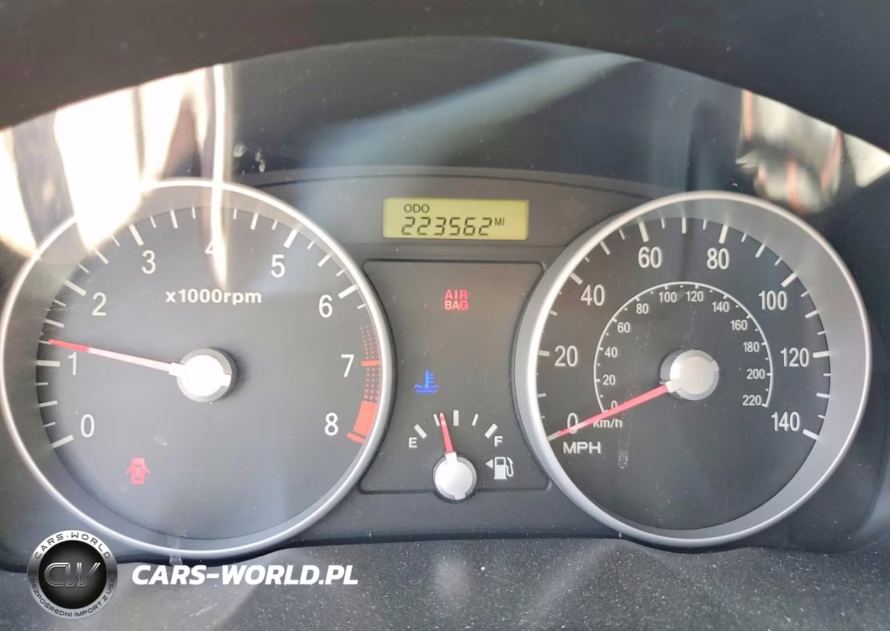 2007 Hyundai Accent Gs VIN:KMHCM36C77U040708 - 9