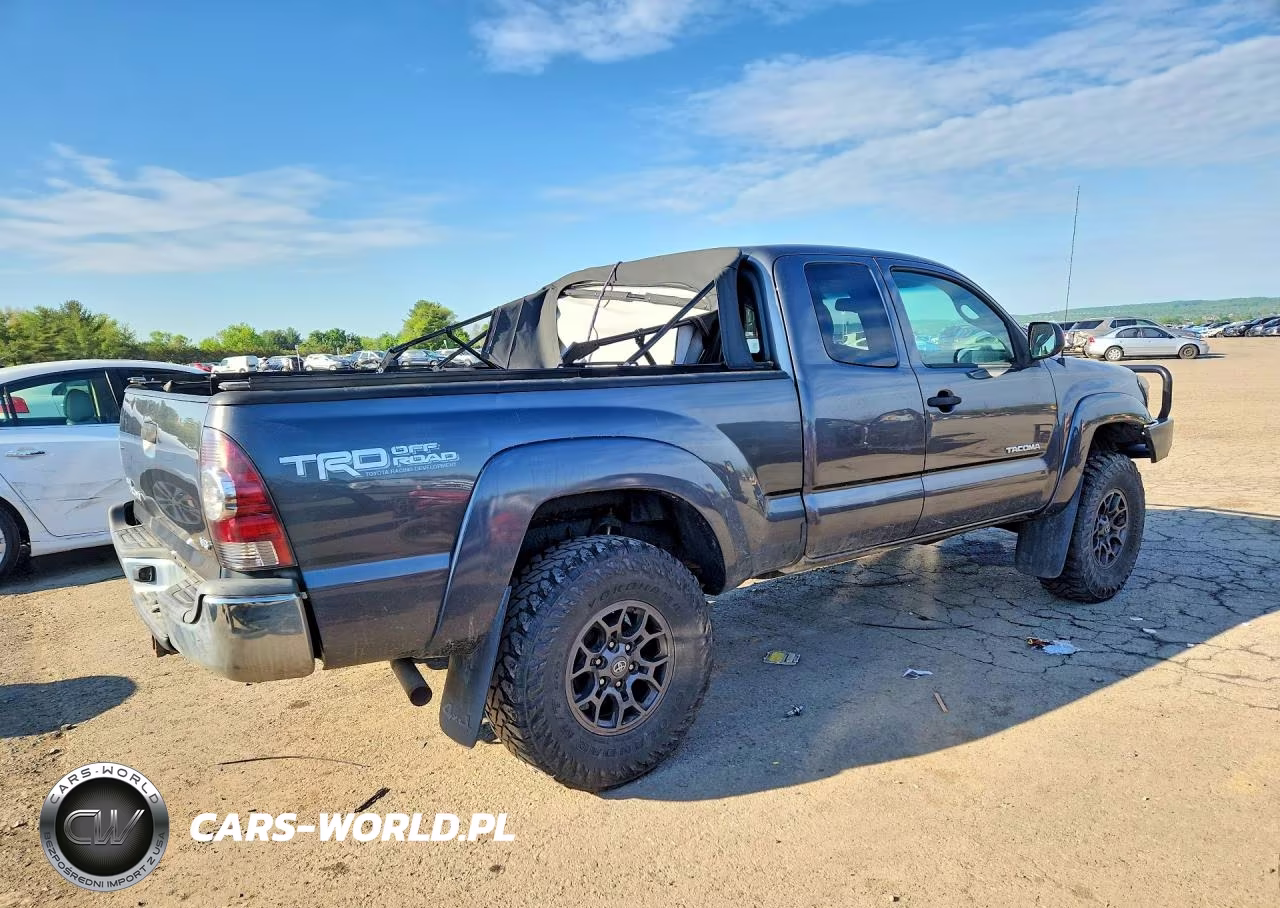 2013 Toyota Tacoma V6 VIN:5TFUU4EN5DX065277 - 3