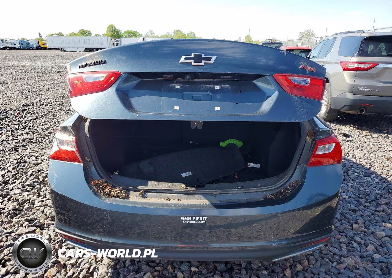 2021 Chevrolet Malibu Rs VIN:1G1ZG5ST6MF010647 - 6