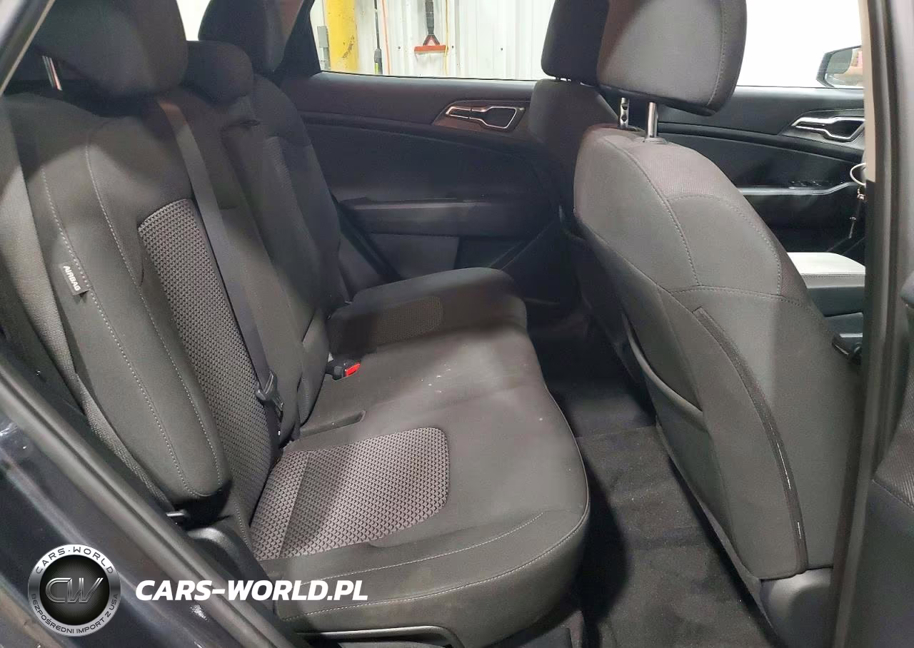 2025 Kia Sportage Lx VIN:KNDPU3DF5S7328964 - 11