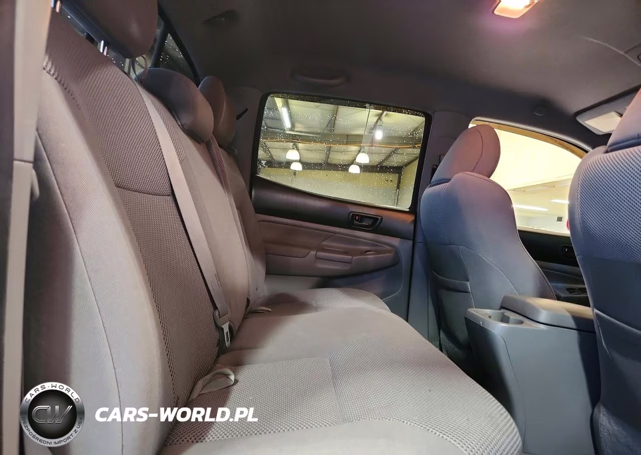 2011 Toyota Tacoma Double Cab Long Bed VIN:3TMMU4FN5BM033883 - 10