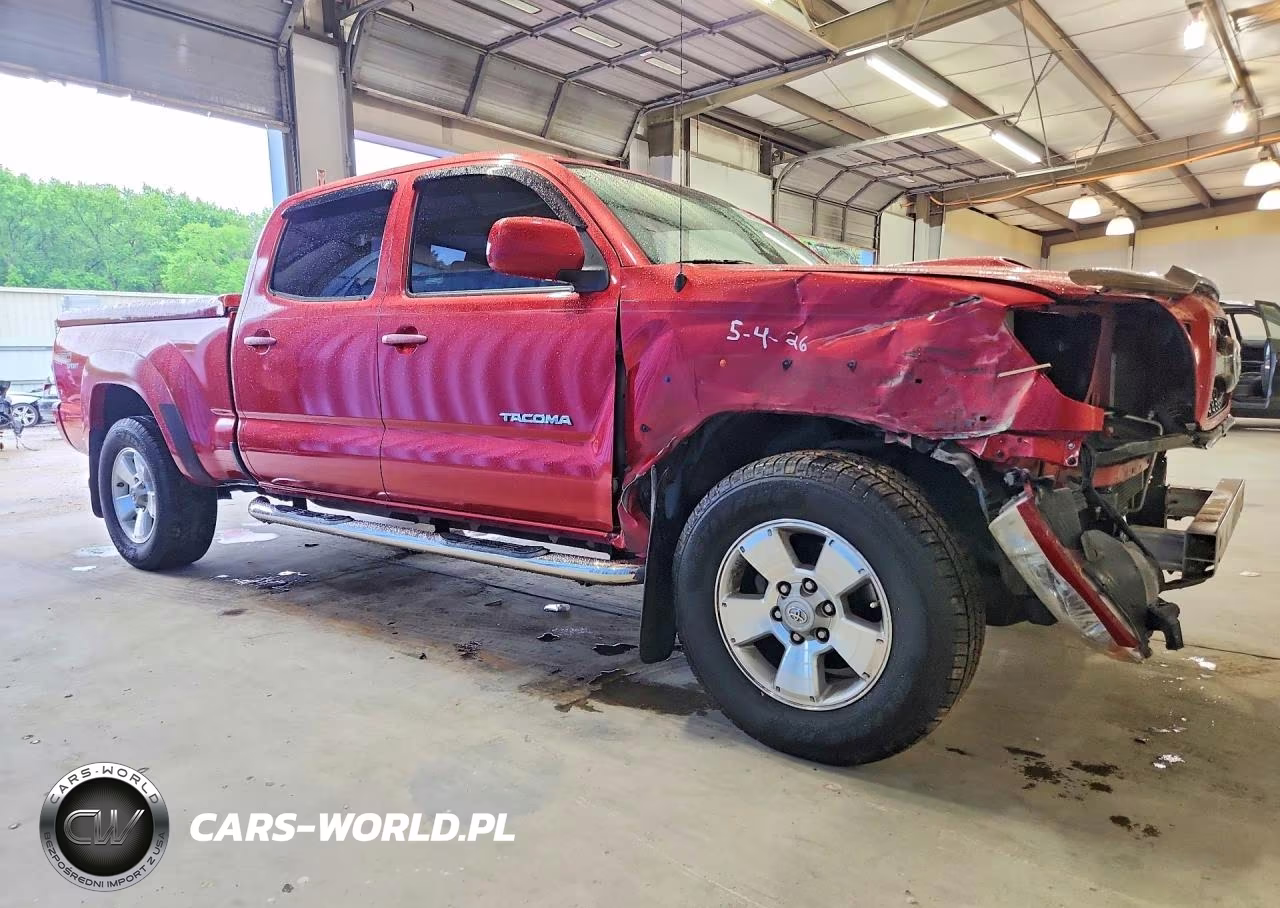 2011 Toyota Tacoma Double Cab Long Bed VIN:3TMMU4FN5BM033883 - 4