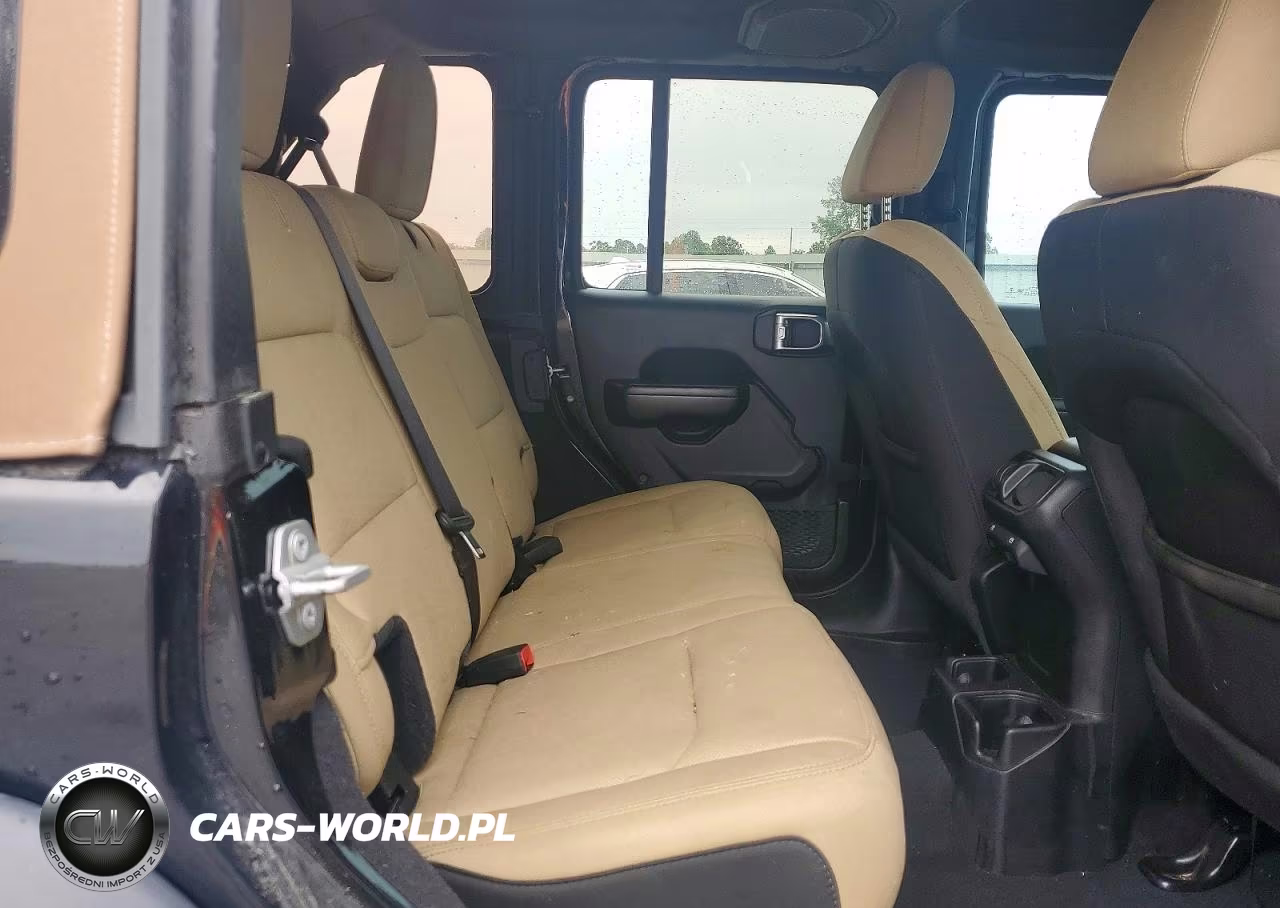 2020 Jeep Wrangler Unlimited Sport VIN:1C4HJXDN1LW154006 - 11