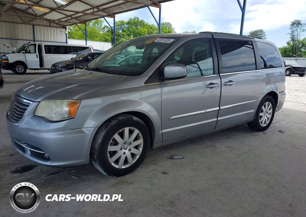 2014 Chrysler Town & Country Touring