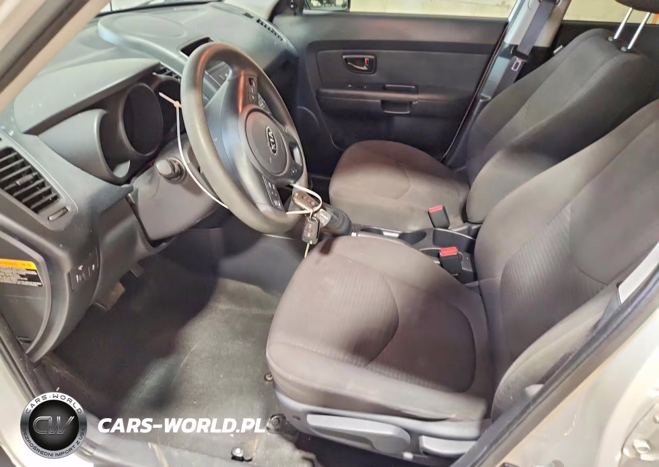 2012 Kia Soul Base VIN:KNDJT2A54C7434984 - 7