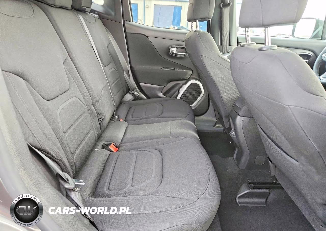 2018 Jeep Renegade Latitude VIN:ZACCJABB8JPJ43995 - 11
