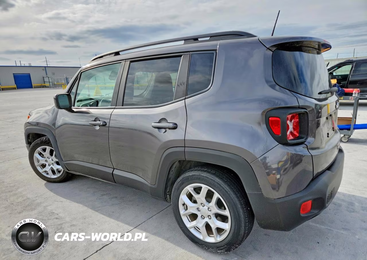 2018 Jeep Renegade Latitude VIN:ZACCJABB8JPJ43995 - 2