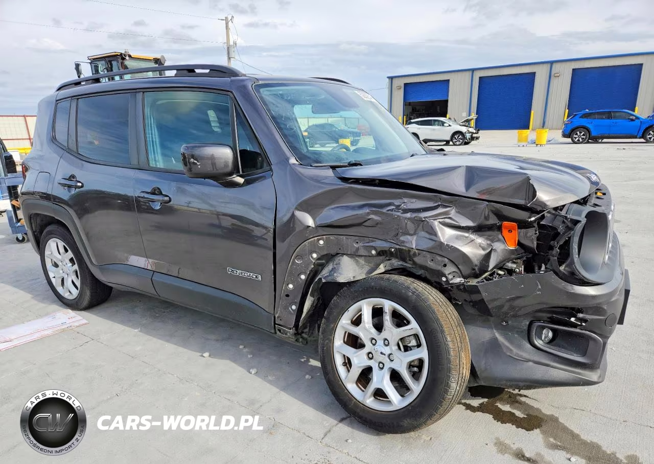2018 Jeep Renegade Latitude VIN:ZACCJABB8JPJ43995 - 4