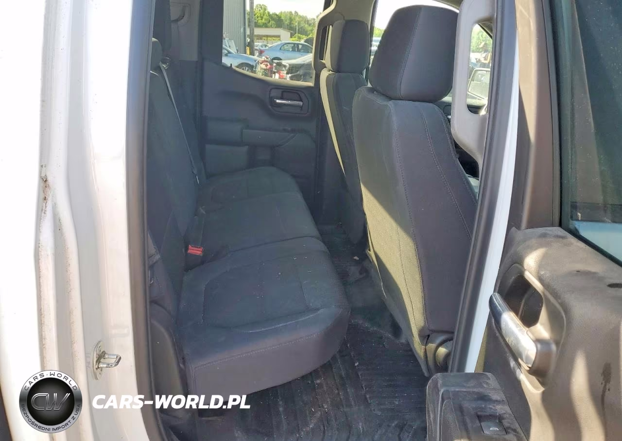 2019 Chevrolet Silverado C1500 VIN:1GCRWAEF2KZ176684 - 10