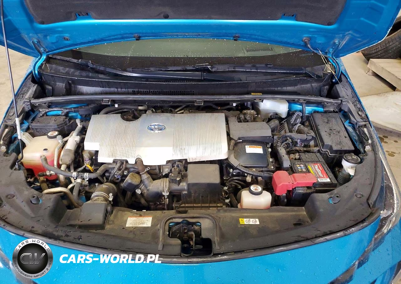 2018 Toyota Prius Prime Advanced VIN:JTDKARFP7J3074076 - 11