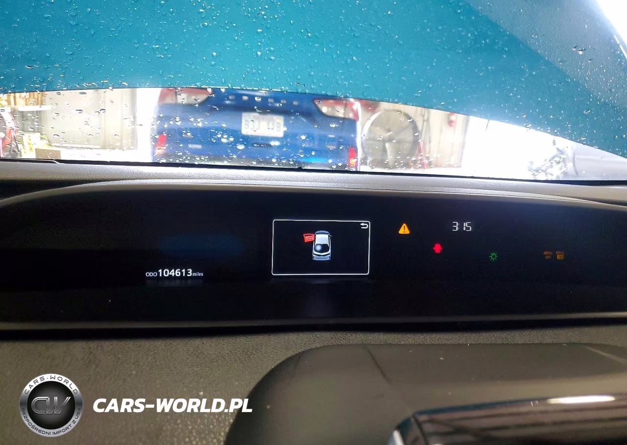 2018 Toyota Prius Prime Advanced VIN:JTDKARFP7J3074076 - 9