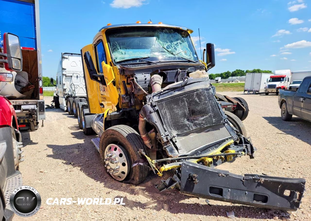 2021 Peterbilt 579 Semi Truck