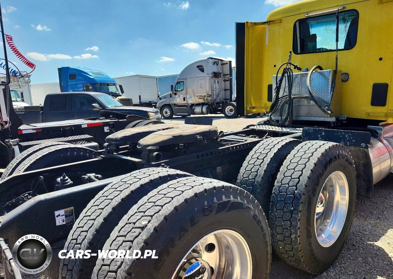 2021 Peterbilt 579 Semi Truck VIN:1XPBDP9X5MD738430 - 6