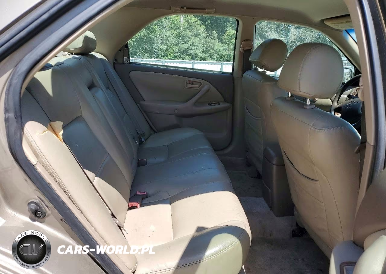 1999 Toyota Camry Le VIN:4T1BG22K5XU523656 - 10