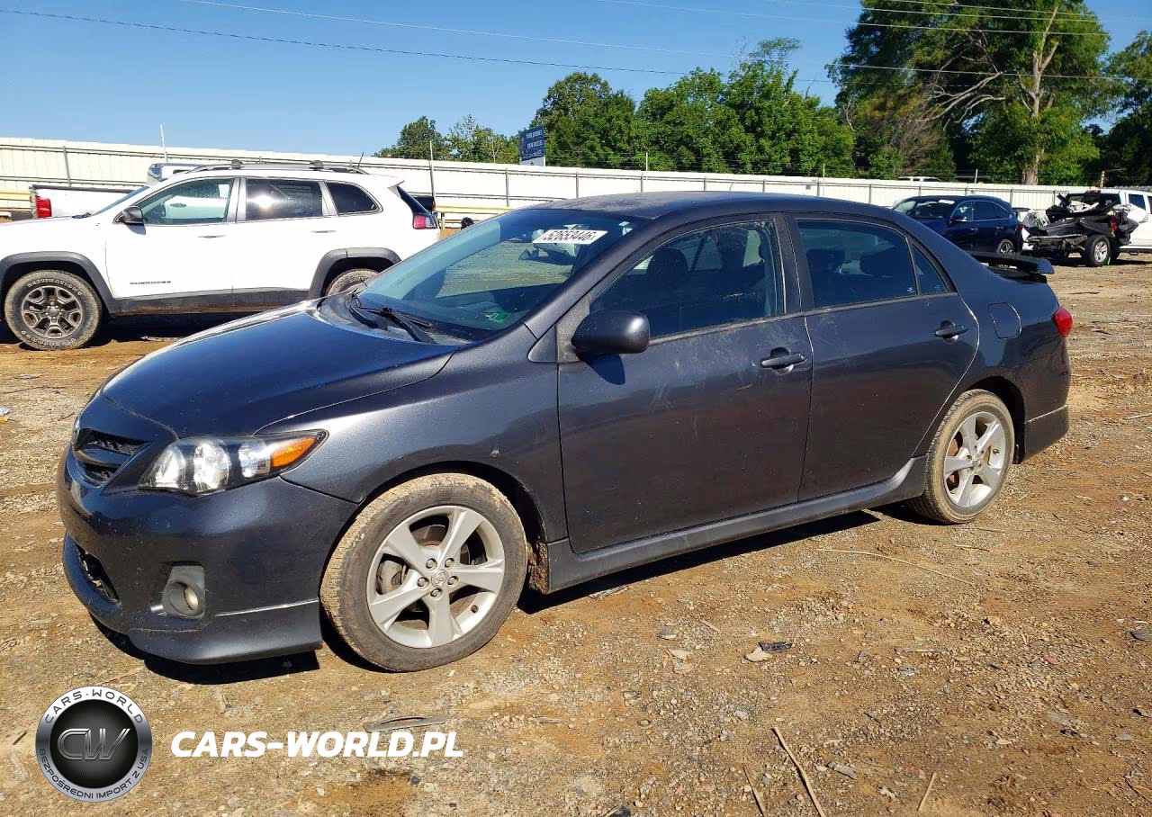 2013 Toyota Corolla S
