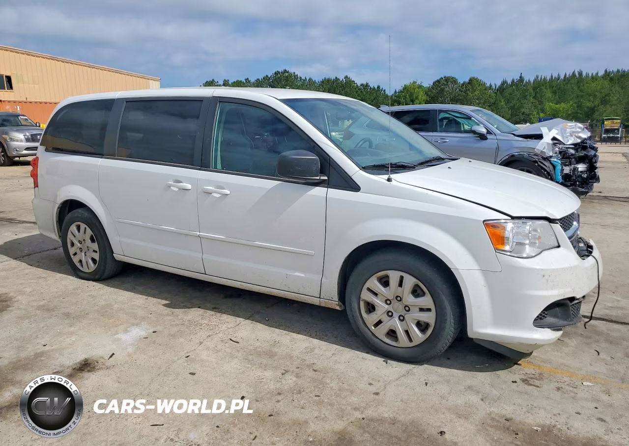 2017 Dodge Grand Caravan Se VIN:2C4RDGBG4HR855736 - 4
