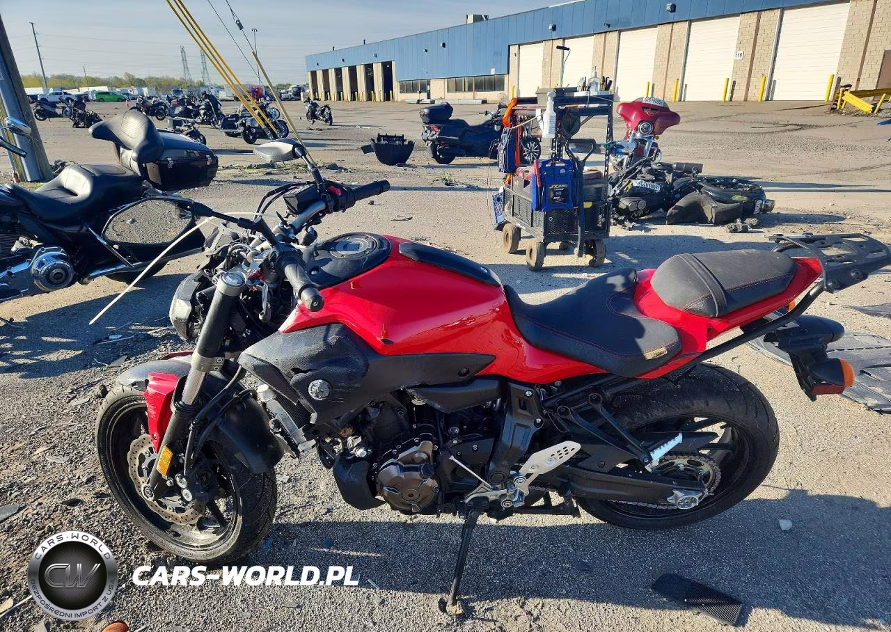 2017 Yamaha Fz07 VIN:JYARM06E7HA011383 - 3