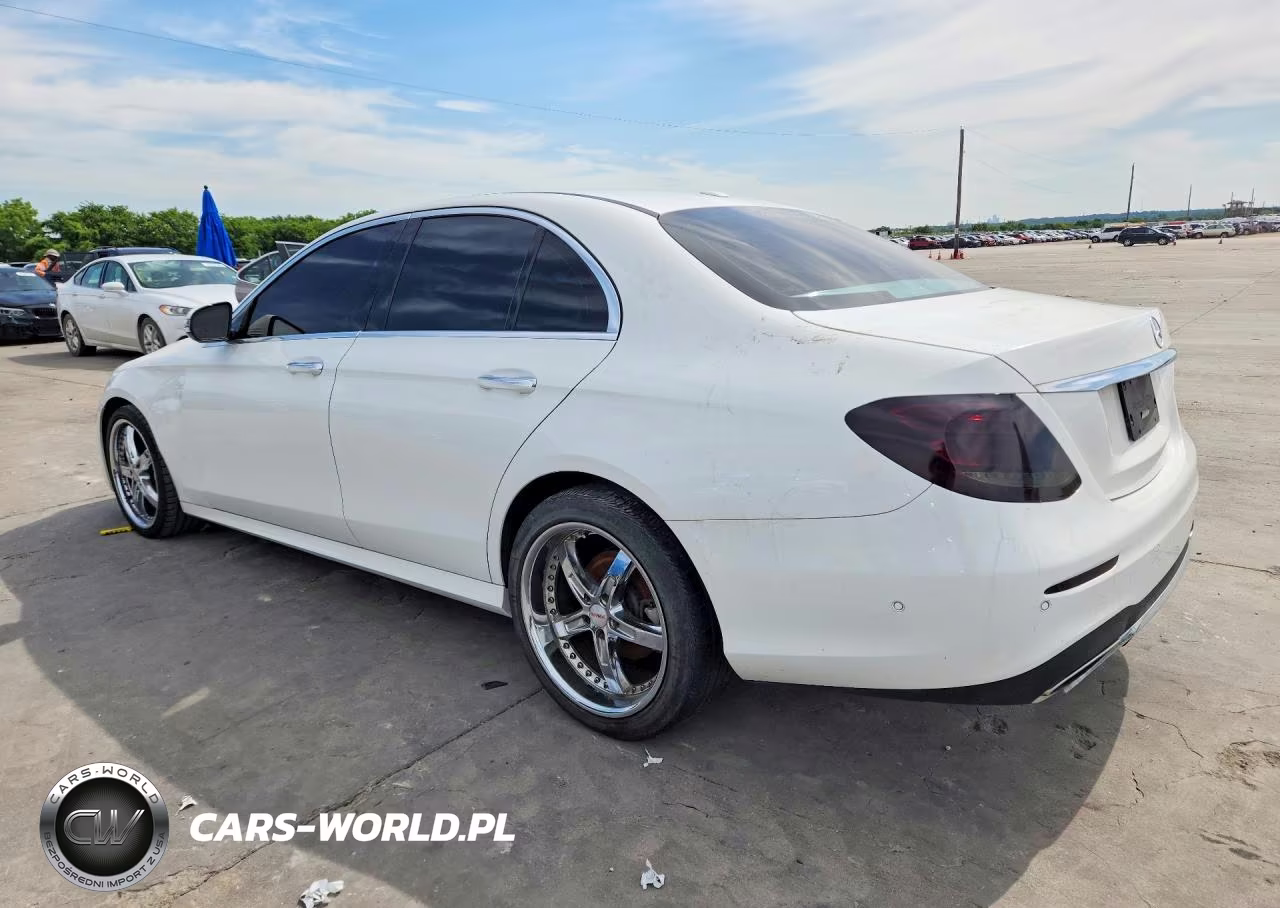 2017 Mercedes-Benz E 300 VIN:WDDZF4JB9HA243055 - 2
