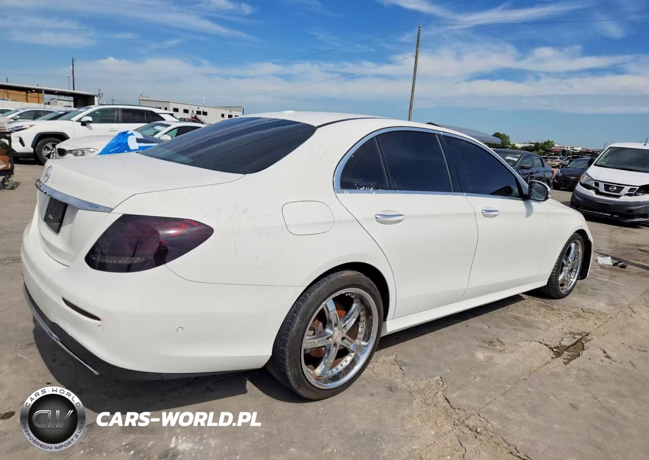 2017 Mercedes-Benz E 300 VIN:WDDZF4JB9HA243055 - 3