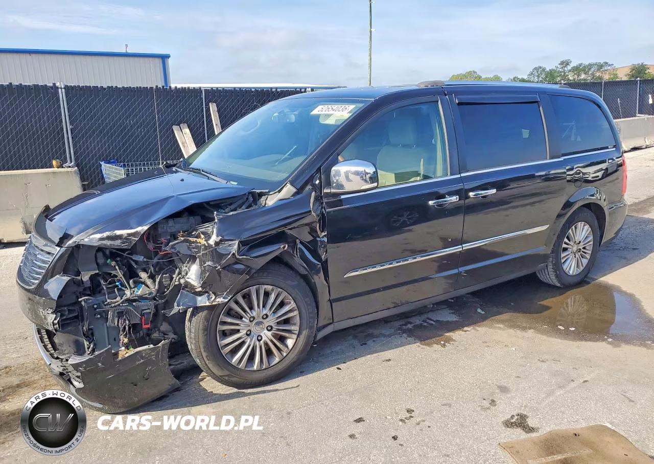 2012 Chrysler Town & Country Limited