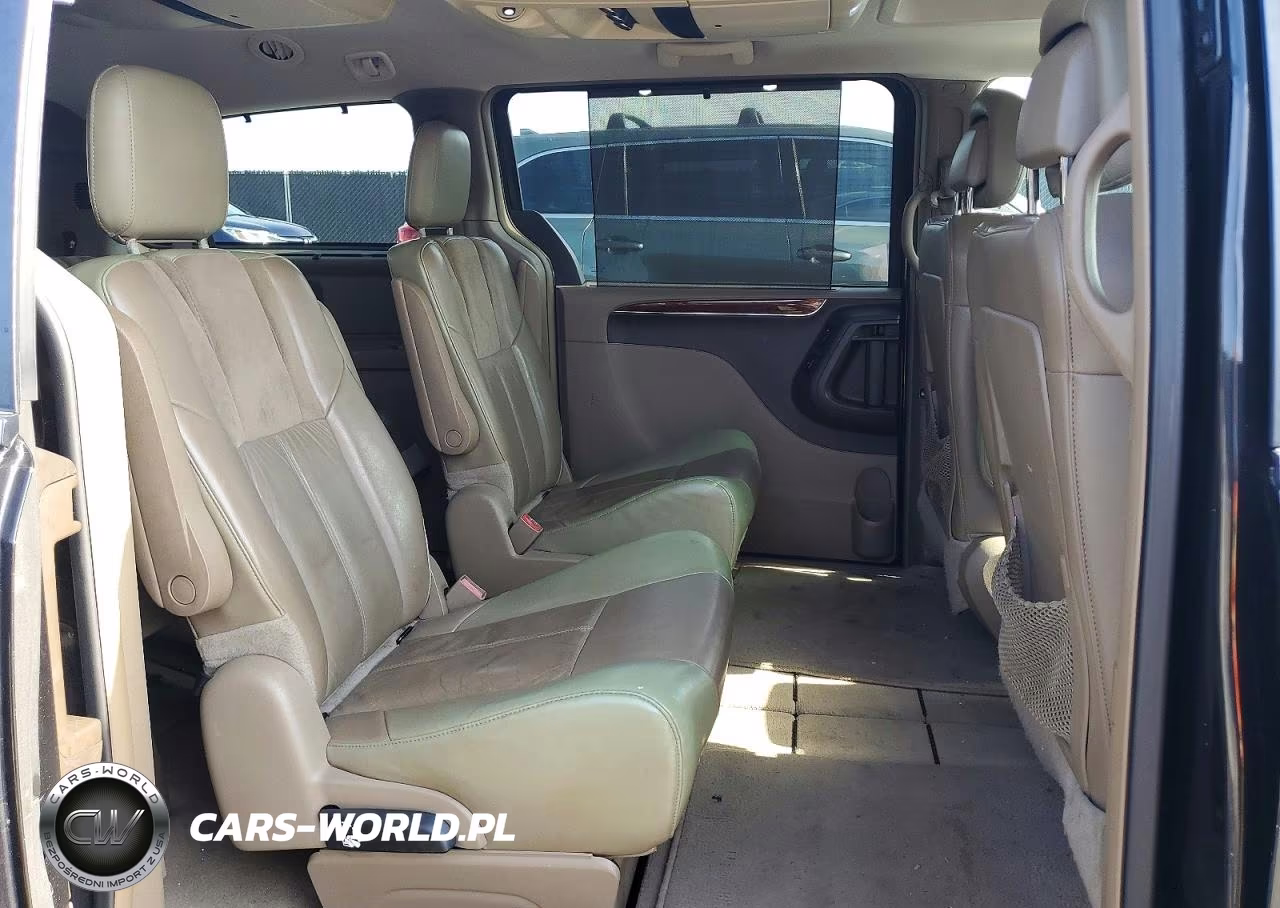 2012 Chrysler Town & Country Limited VIN:2C4RC1GG5CR303552 - 11