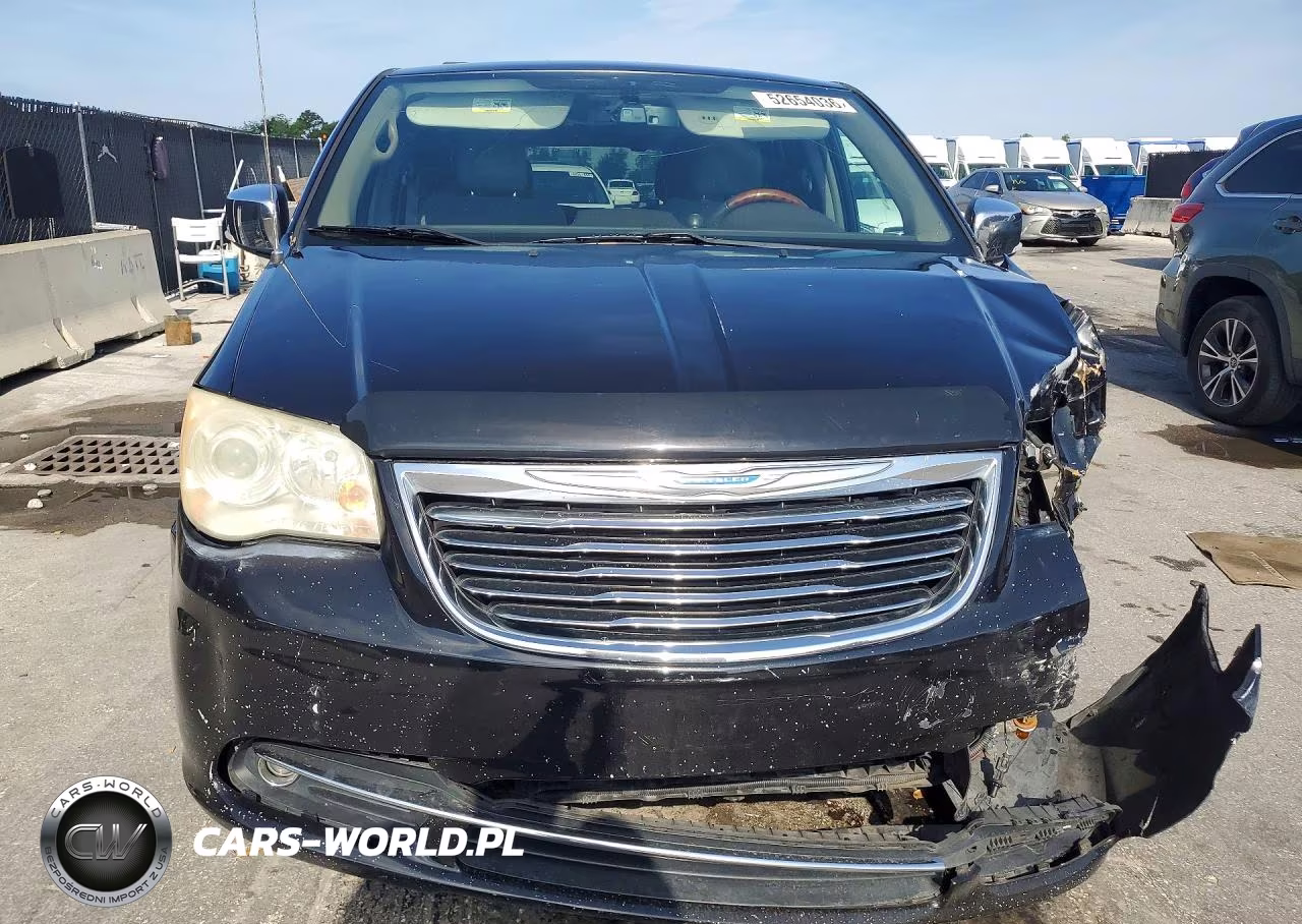 2012 Chrysler Town & Country Limited VIN:2C4RC1GG5CR303552 - 5