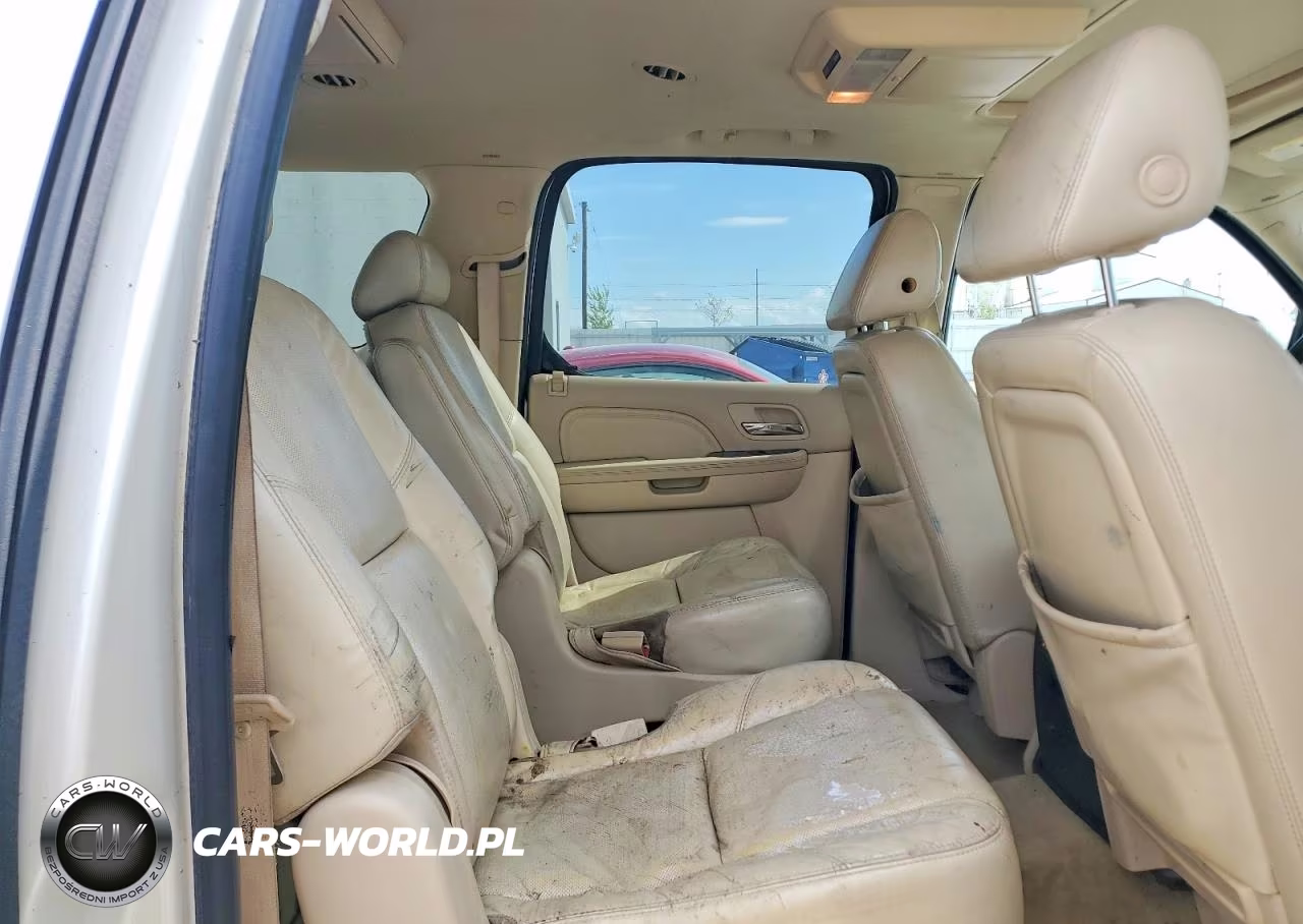 2007 Cadillac Escalade V VIN:1GYFK66877R248850 - 11