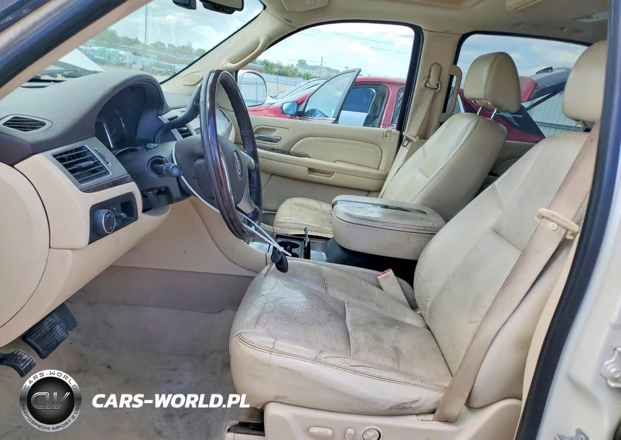 2007 Cadillac Escalade V VIN:1GYFK66877R248850 - 7