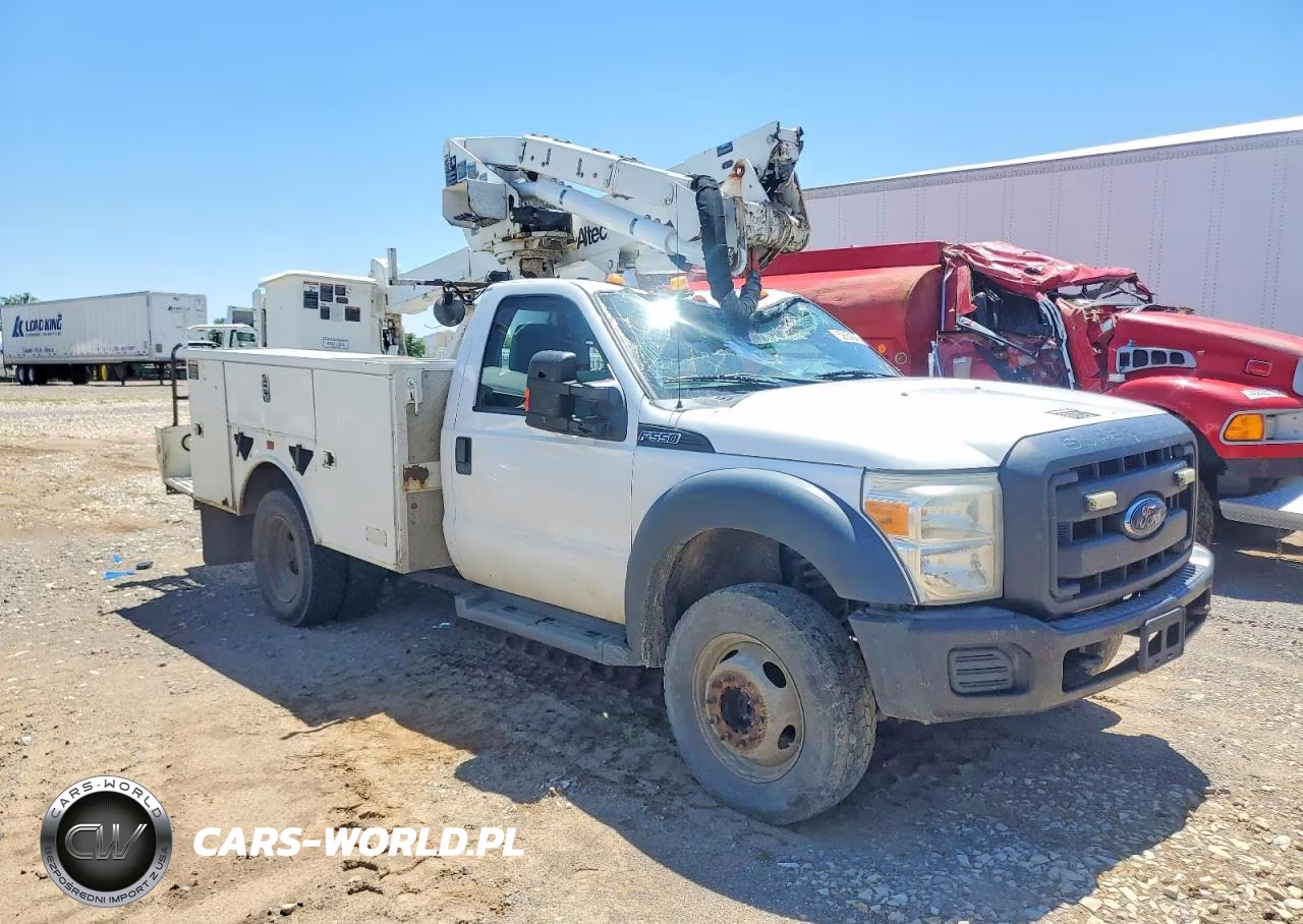 2013 Ford F550 Super Duty Bucket Truck
