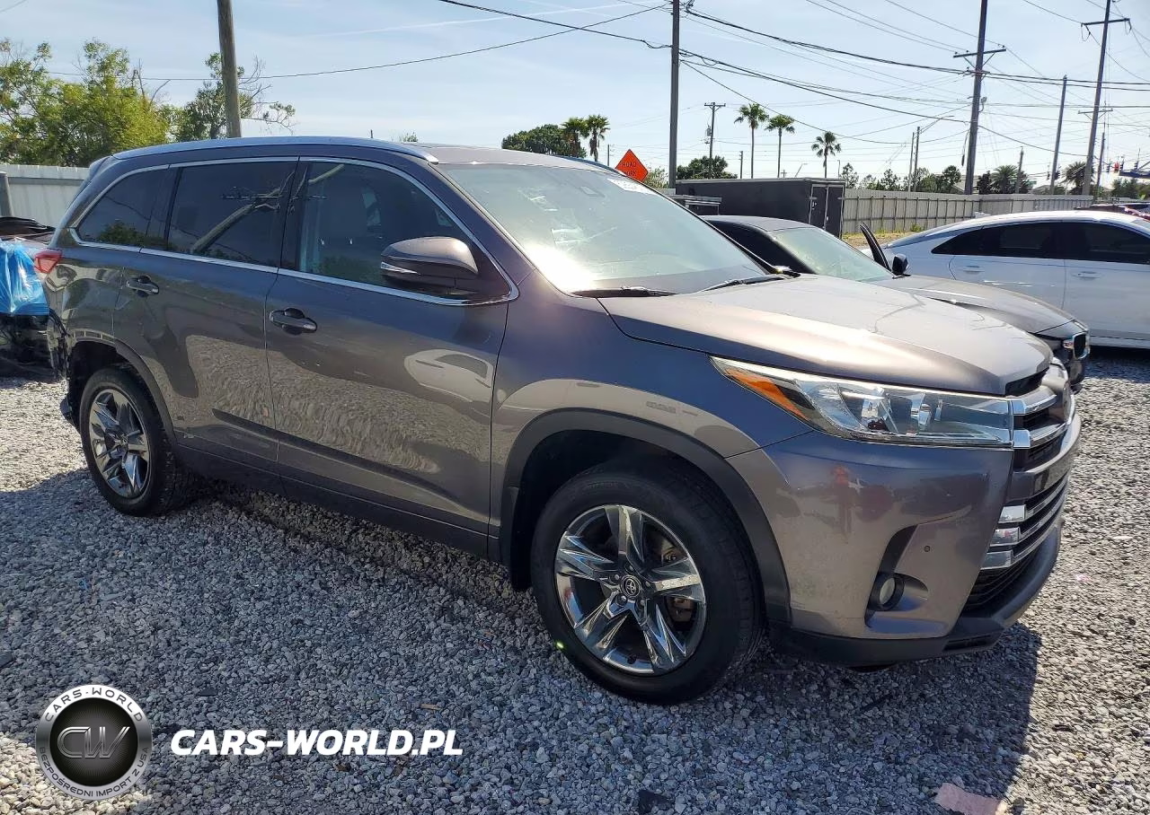 2018 Toyota Highlander Limited Platinum VIN:5TDDZRFH0JS900498 - 4