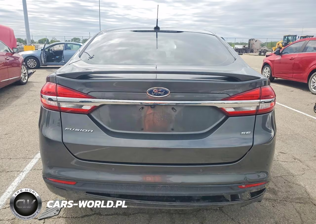 2018 Ford Fusion Se VIN:3FA6P0H73JR108451 - 6