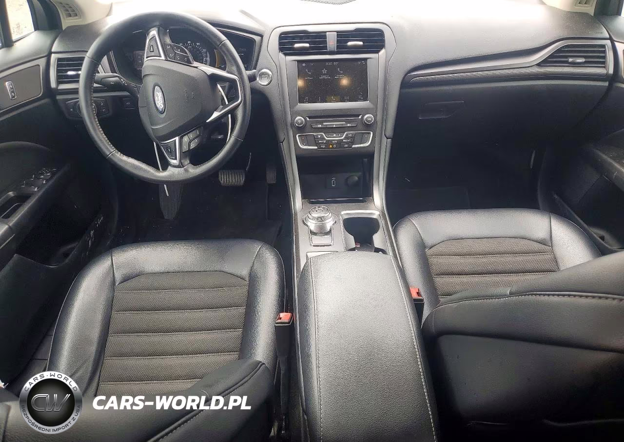 2018 Ford Fusion Se VIN:3FA6P0H73JR108451 - 8