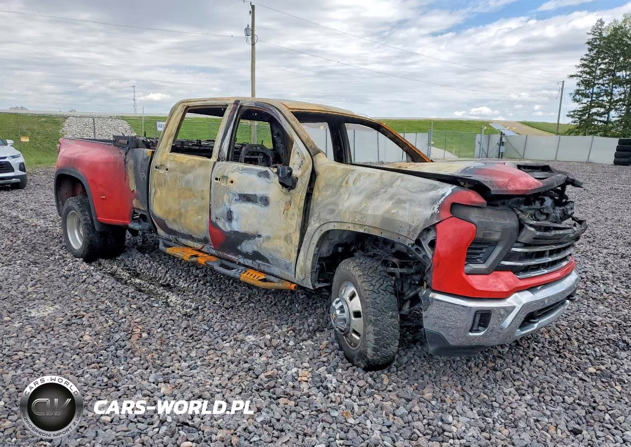 2024 Chevrolet Silverado K3500 Ltz VIN:1GC4YUEY3RF109143 - 4