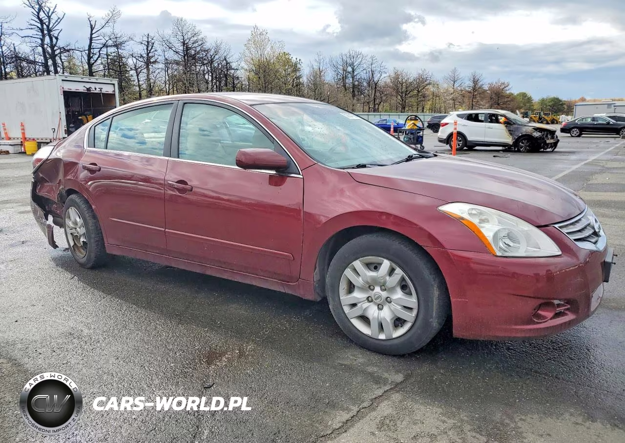 2011 Nissan Altima 2.5 VIN:1N4AL2AP8BN404176 - 4