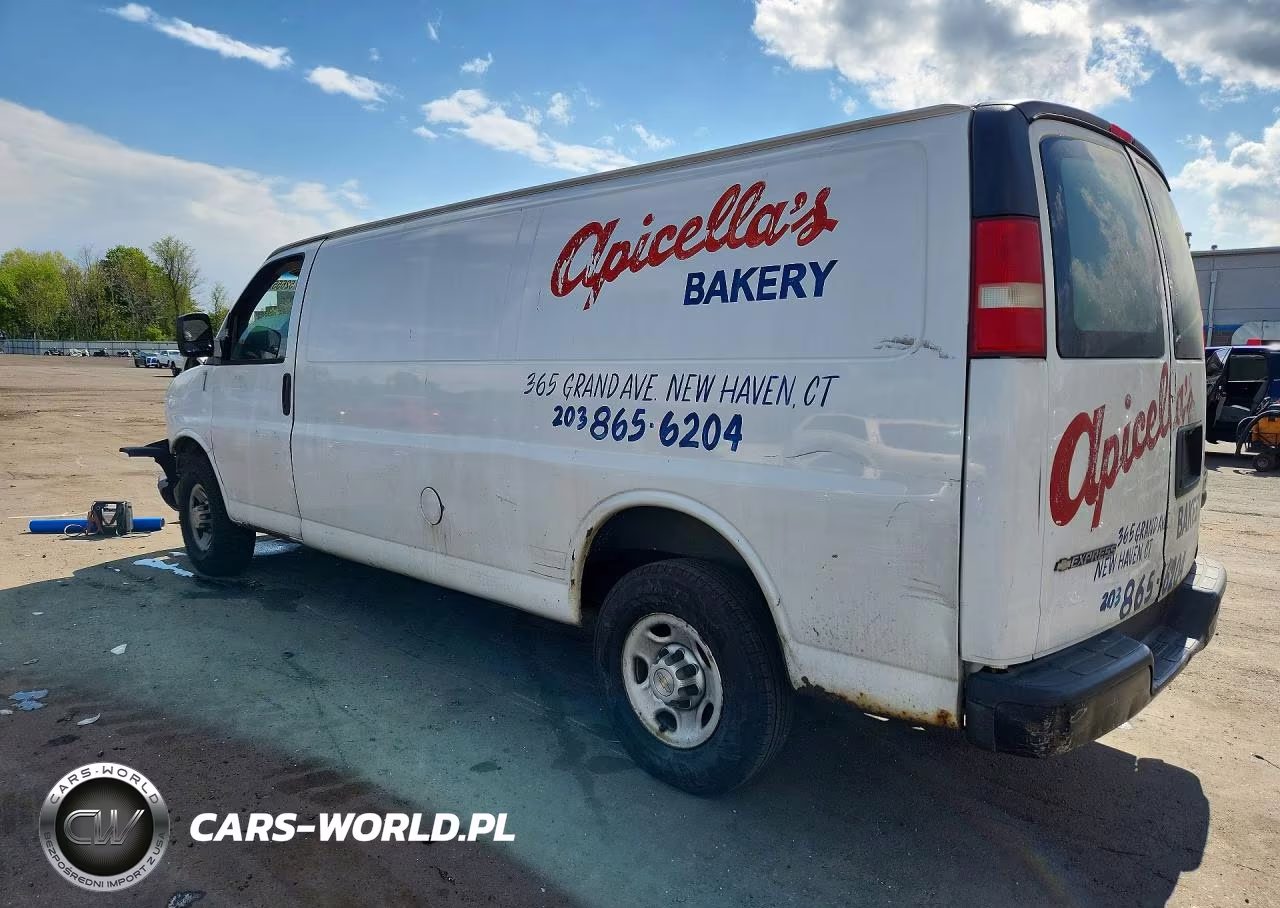 2012 Chev Express G2500 VIN:1GCWGGCAXC1144043 - 2