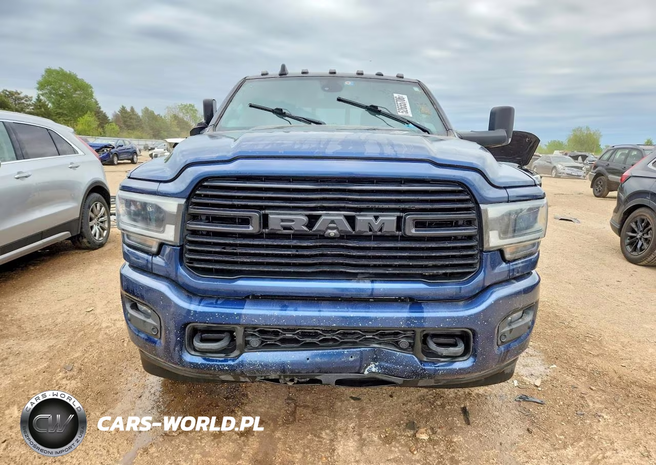 2021 Ram 3500 Laramie VIN:3C63RRJL1MG576298 - 5