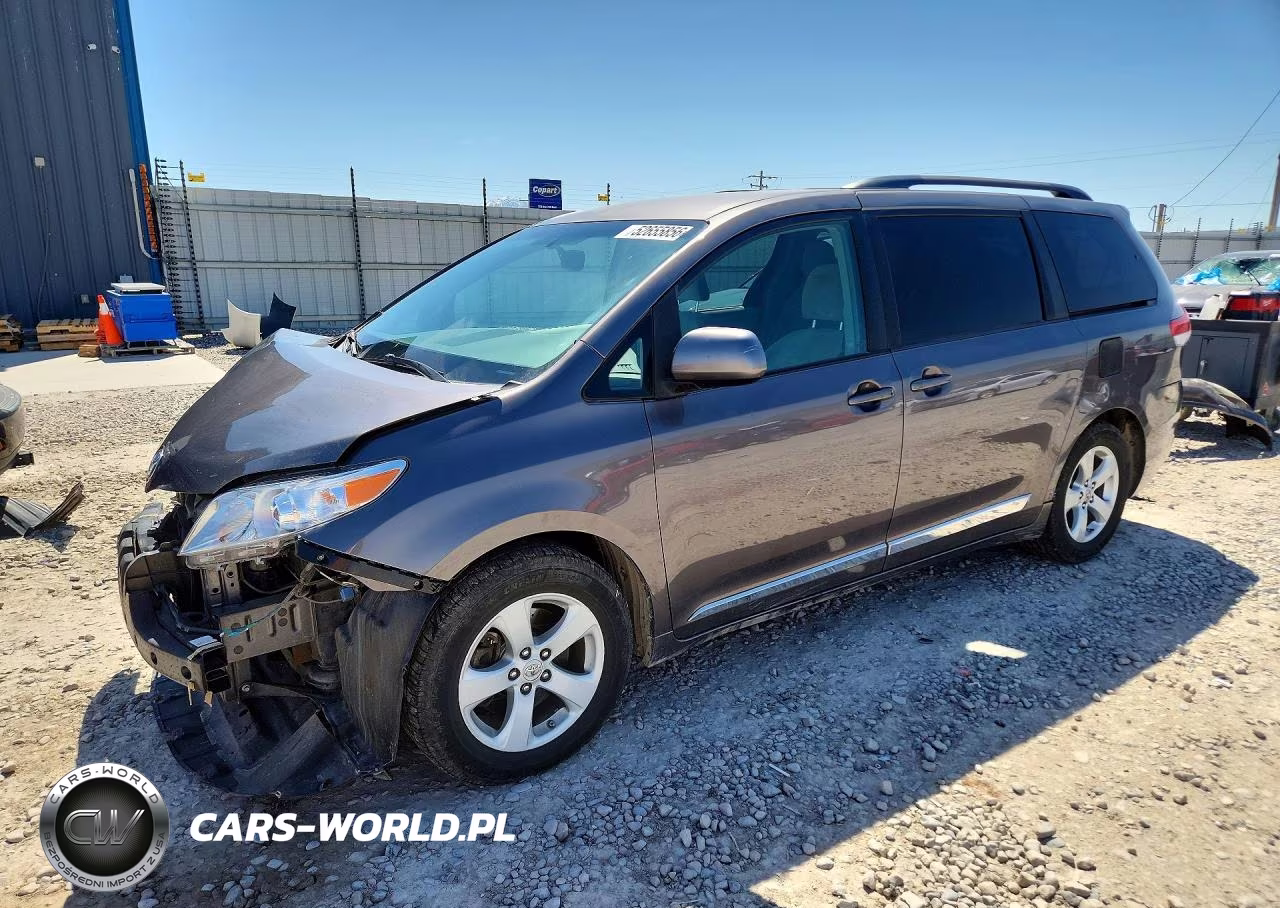 2011 Toyota Sienna Le
