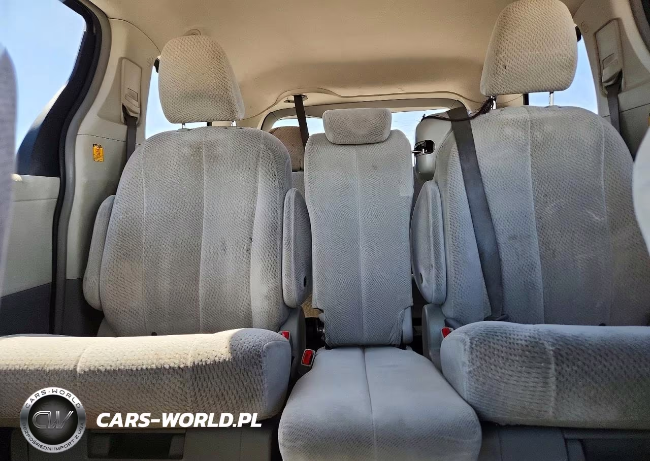 2011 Toyota Sienna Le VIN:5TDKK3DC9BS151346 - 10