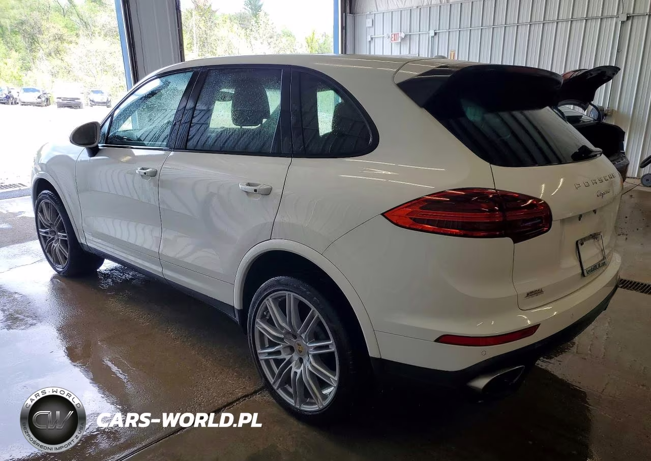 2018 Porsche Cayenne VIN:WP1AA2A22JKA07176 - 2