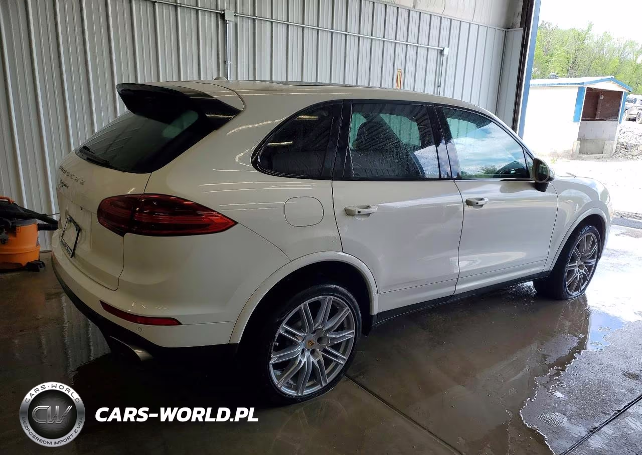 2018 Porsche Cayenne VIN:WP1AA2A22JKA07176 - 3