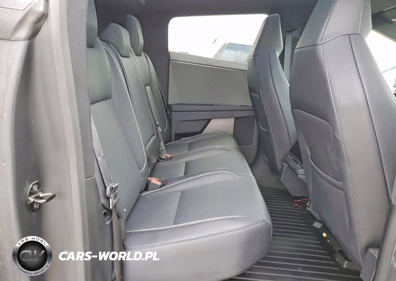 2024 Tesla Cybertruck VIN:7G2CEHED0RA024235 - 11
