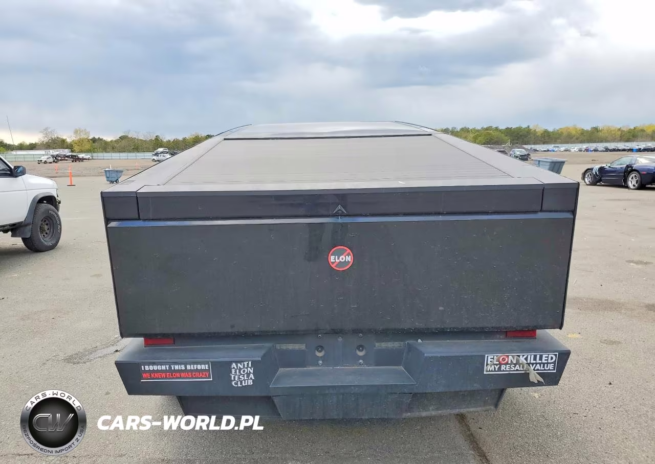 2024 Tesla Cybertruck VIN:7G2CEHED0RA024235 - 6