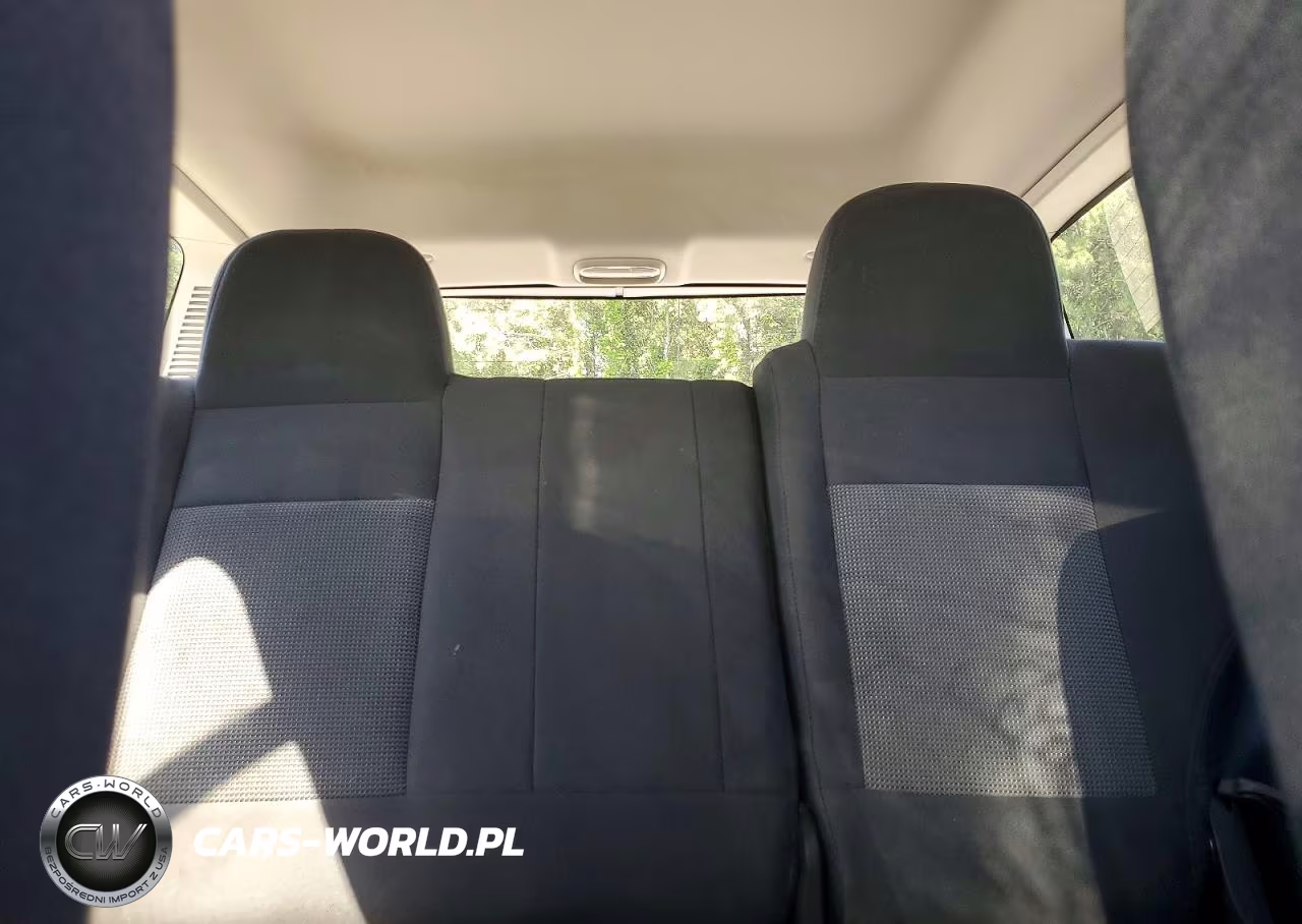 2014 Jeep Patriot Latitude VIN:1C4NJRFB0ED852770 - 10