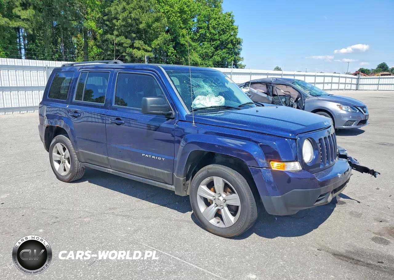 2014 Jeep Patriot Latitude VIN:1C4NJRFB0ED852770 - 4