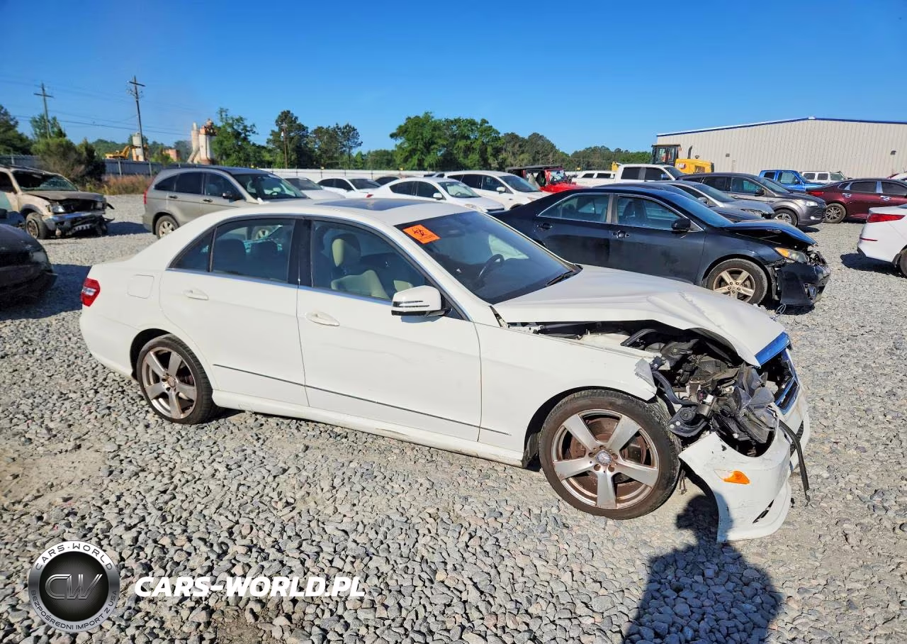 2010 Mercedes-Benz E 350 VIN:WDDHF5GB1AA053605 - 4