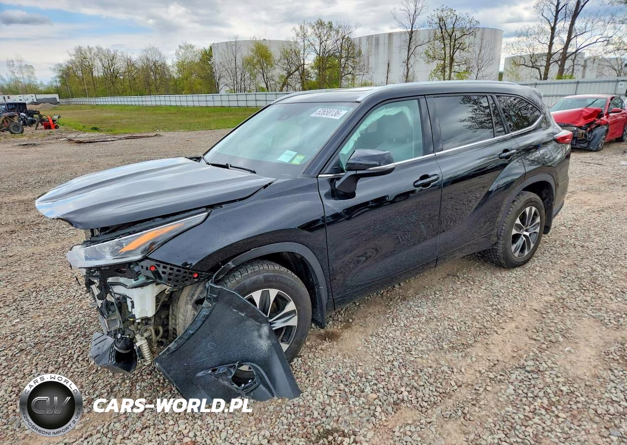 2021 Toyota Highlander Xle – zdjęcie 1 z 13